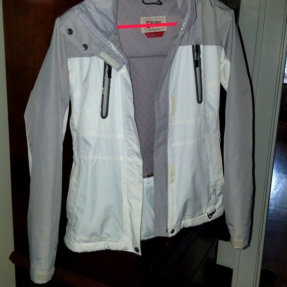 Alpine Insulated Jacket - Picture 11 of 16